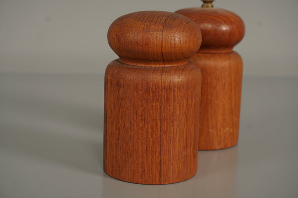Vintage Teak Salt and Pepper Shaker Set 1960s Scandinavian - Image 3