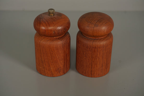 Vintage Teak Salt and Pepper Shaker Set 1960s Scandinavian - Image 6