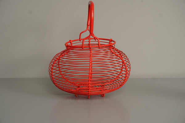 Vintage Egg Basket Wire Basket 1950s Red Metal - Image 3