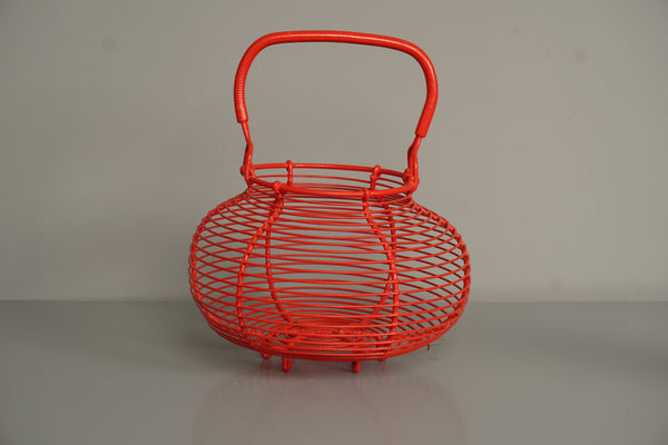 Vintage Egg Basket Wire Basket 1950s Red Metal - Image 4