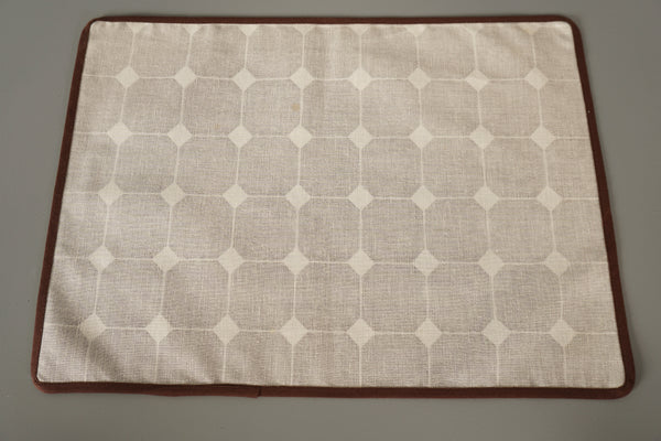 Vintage 4 Piece Set Placemats Table Set 1960s Brown Cream Fabric - Image 8