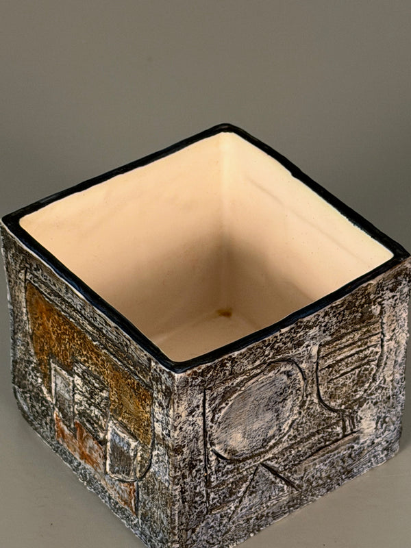 Troika Cornwall Cube Vase 1970s Beige Black Ceramic - Image 5