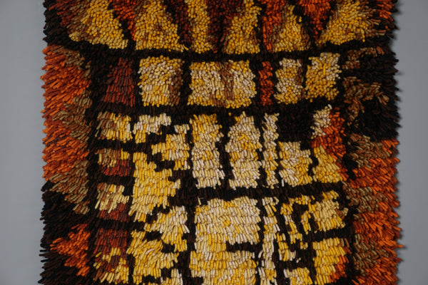 Vintage Wall Hanging High Pile Tapestry 1960s Mid Century - Image 4
