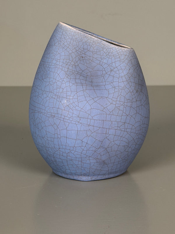 Ernst Lösche Ceramic Vase Mid Century Vintage Crackle 1960s Periwinkle Cream - Image 3