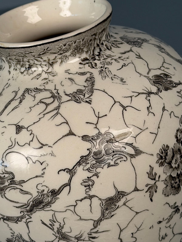 Villeroy and Boch Mettlach Vase 1950s Cream Ceramic - Image 8